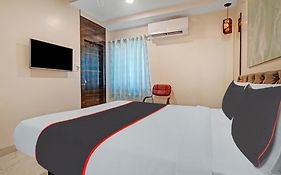 Collection O Halcyon Ss Grand Hotel Dhundgol India